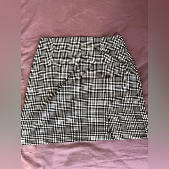 Zara checkered skirt - Picture 1 of 2